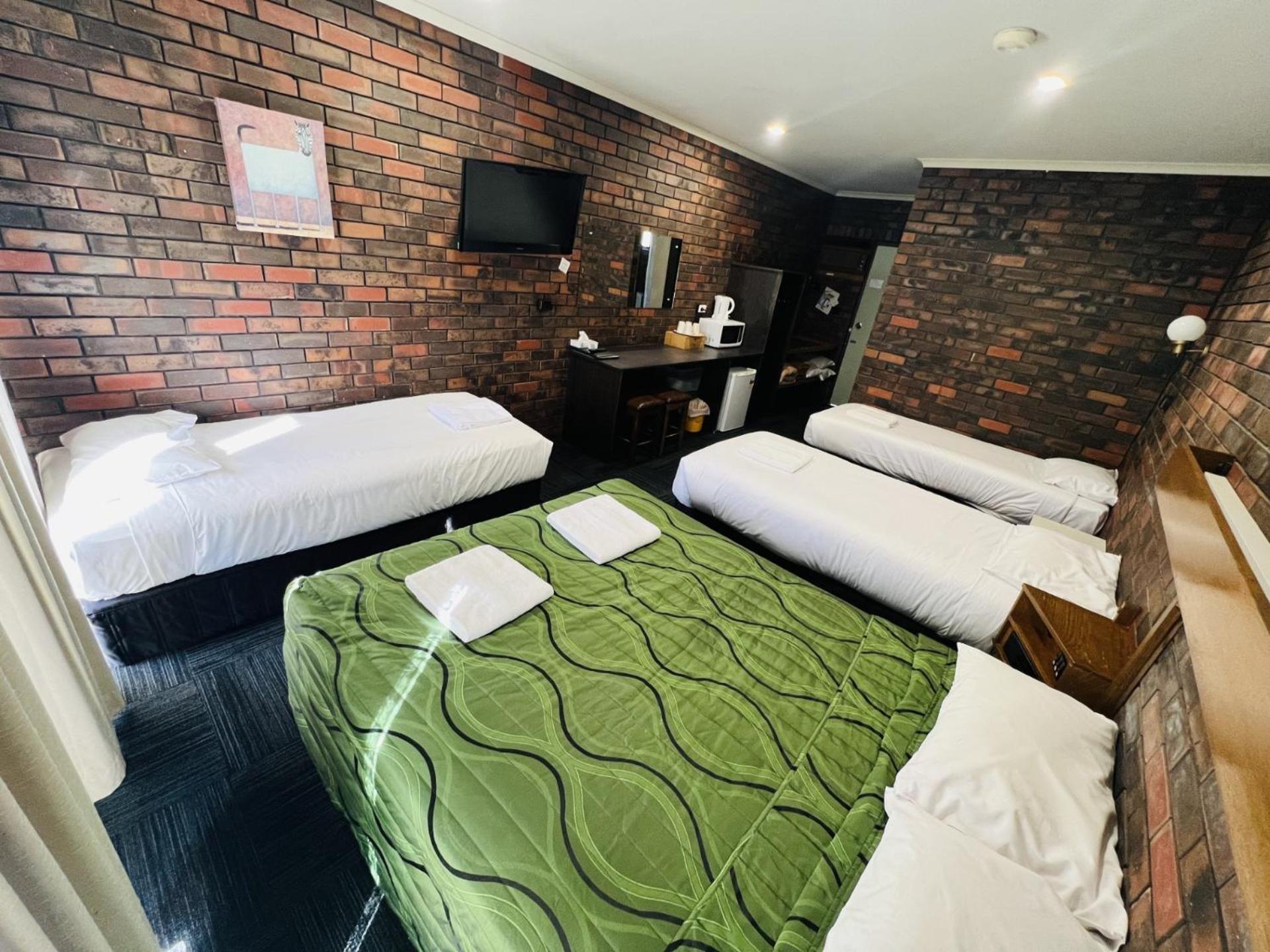 Two Rivers Motel Wentworth Εξωτερικό φωτογραφία