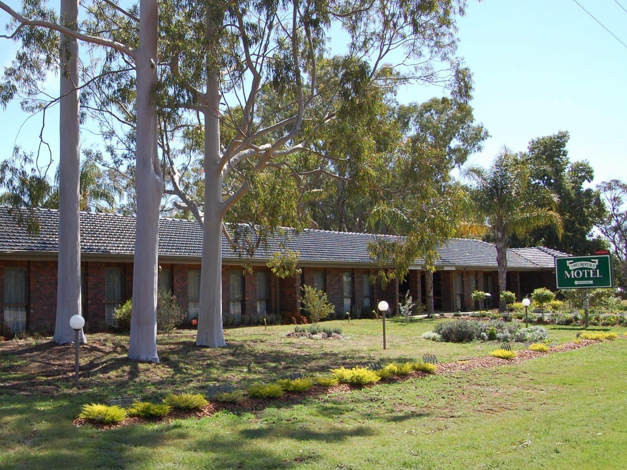 Two Rivers Motel Wentworth Εξωτερικό φωτογραφία