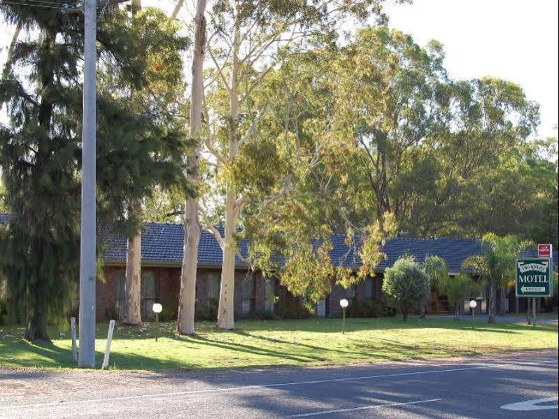 Two Rivers Motel Wentworth Εξωτερικό φωτογραφία