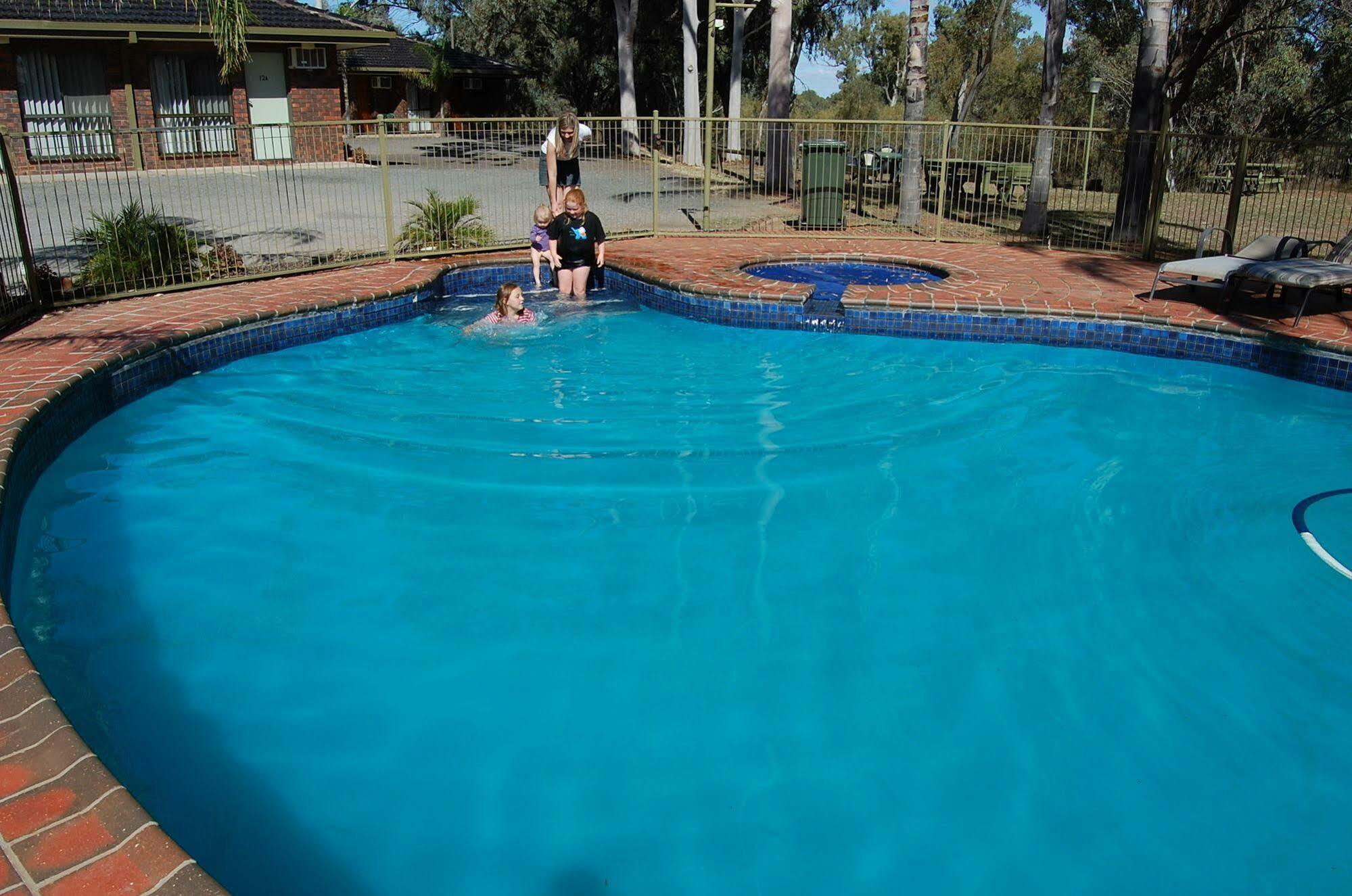 Two Rivers Motel Wentworth Εξωτερικό φωτογραφία